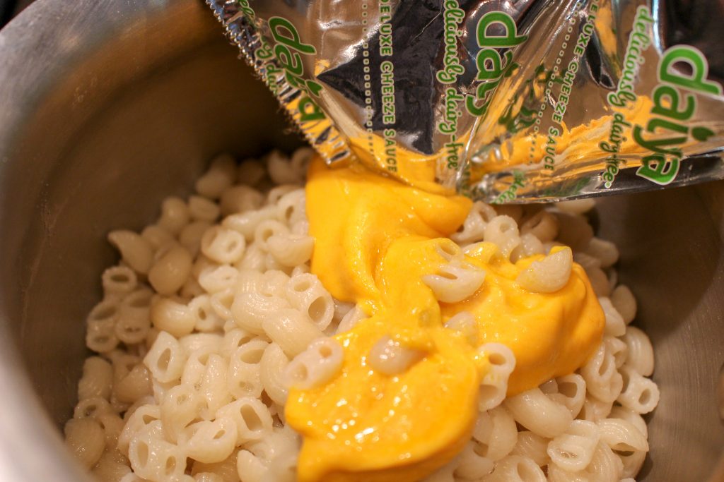 Daiya Deluxe Mac and Cheese Review The Vegan's Pantry